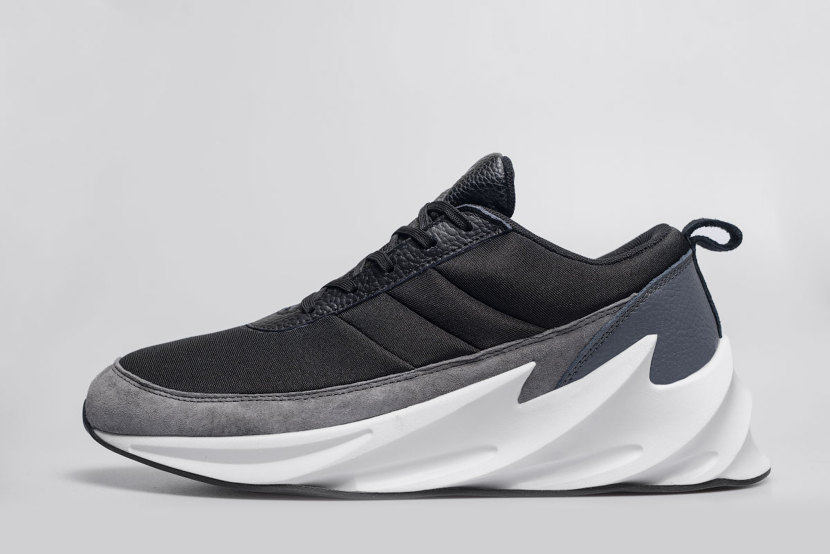 adidas shark 700 price in india