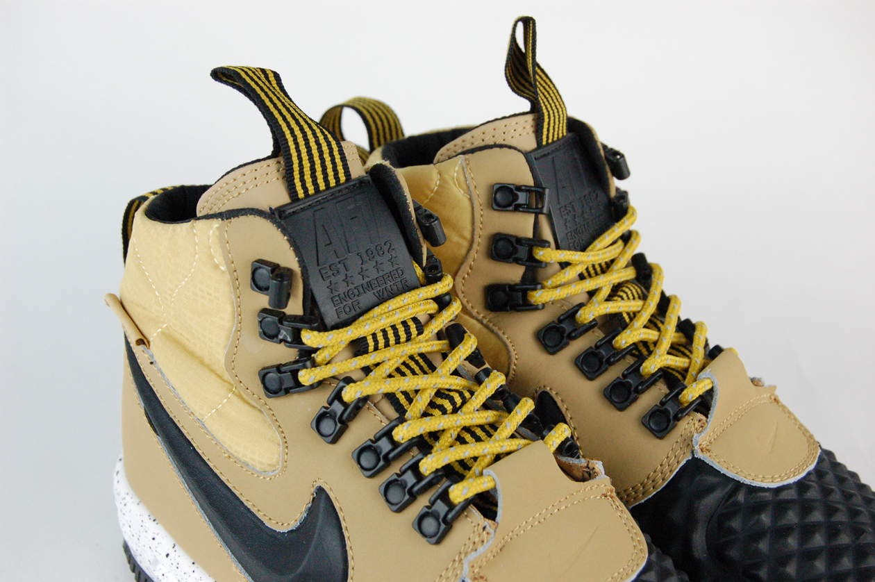 nike lunar force 1 duckboot gold