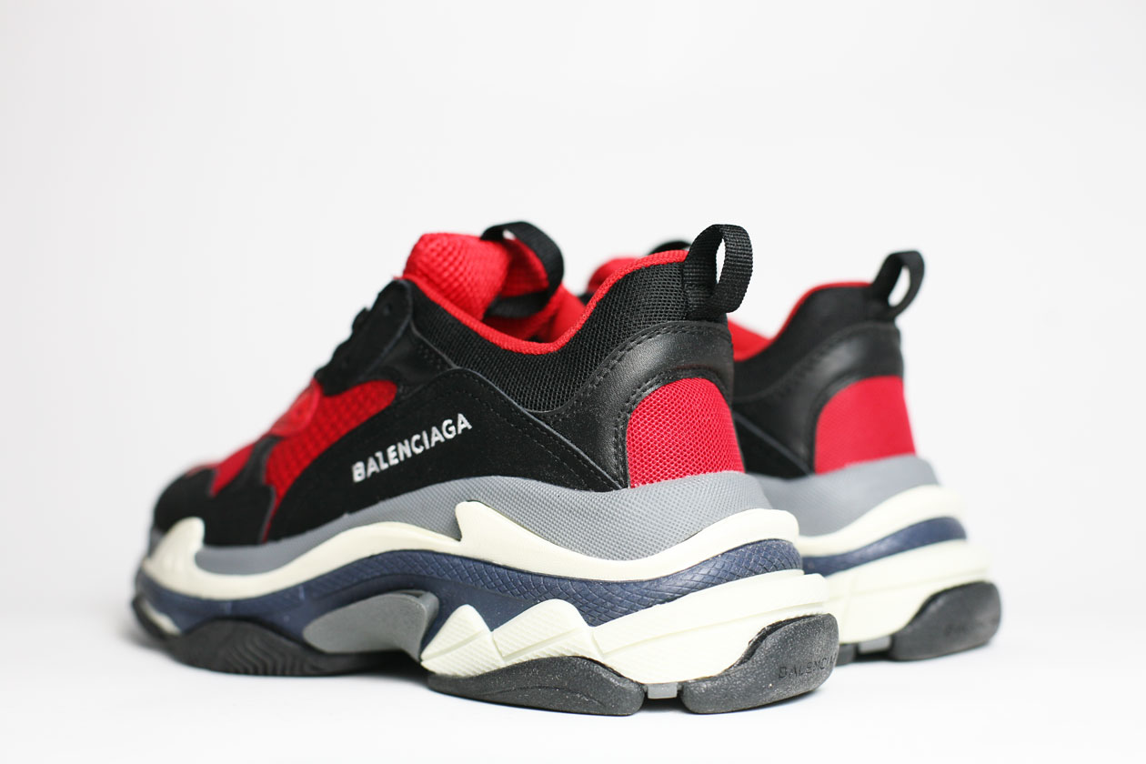 balenciaga triple s black red womens